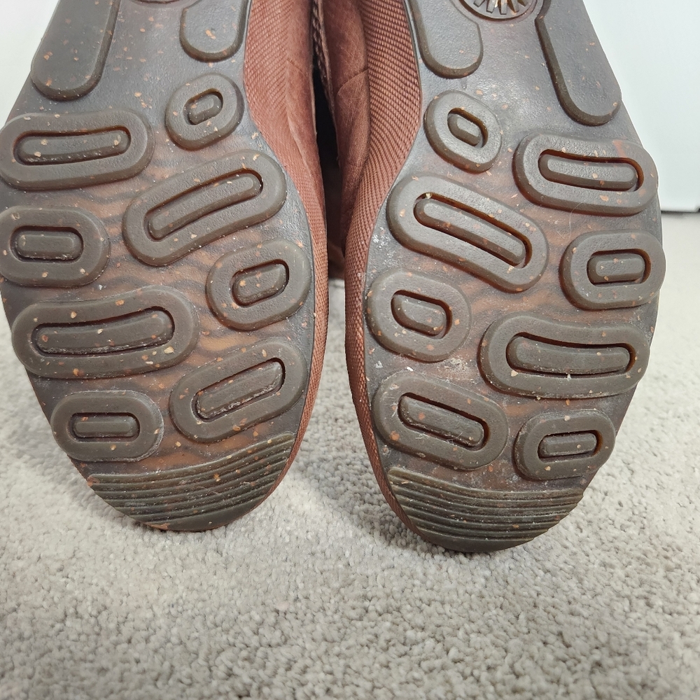 UGG Brown & Cream Lace-Up Winter Boots with Shearling Trim - Picture 12 of 15